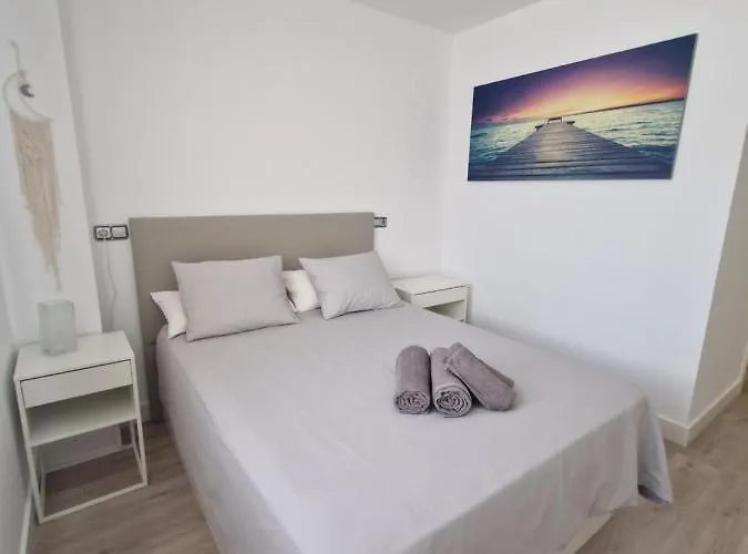 Torremolino's Paradise Apartment